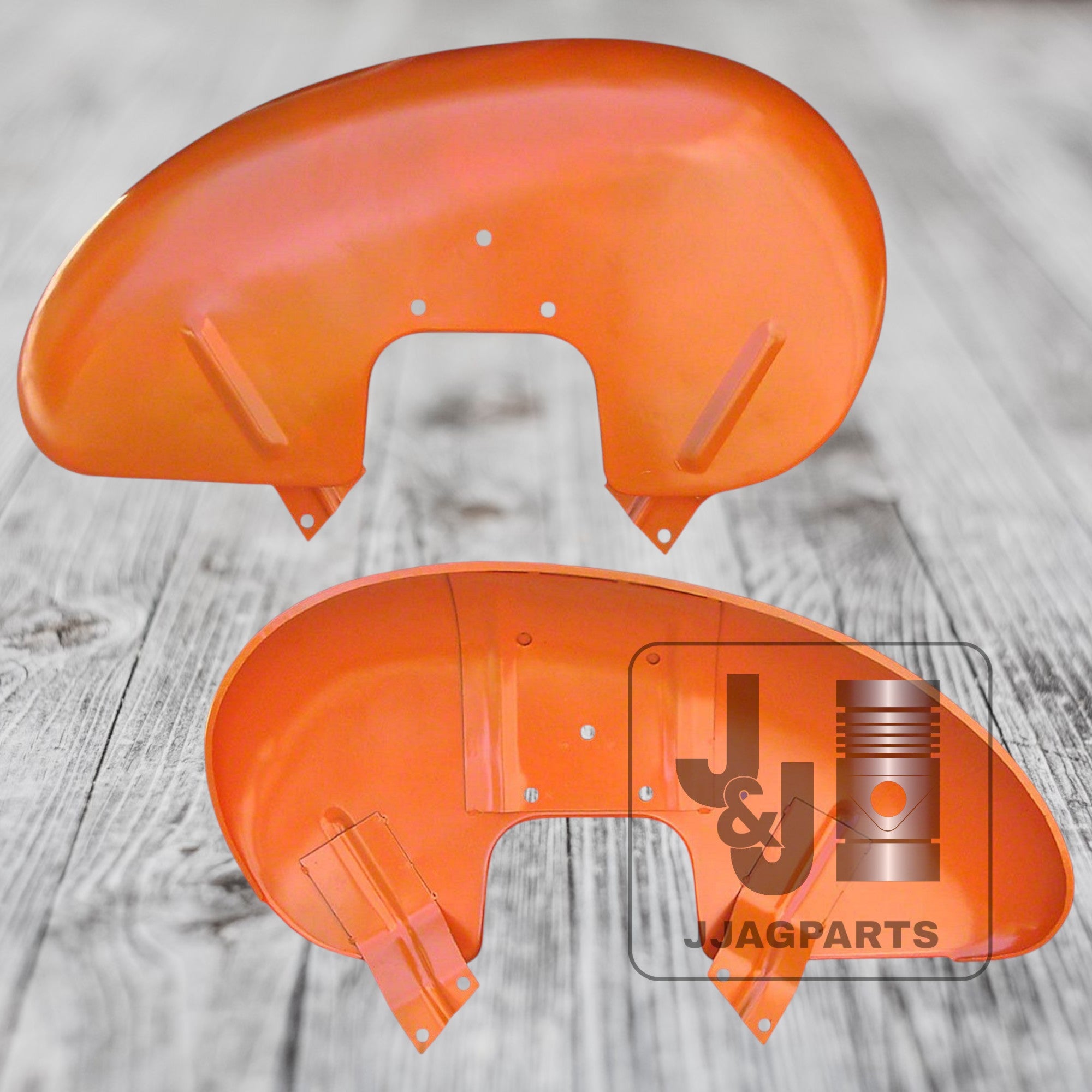 Left Hand Fender Fits Allis Chalmers Tractor | 208206