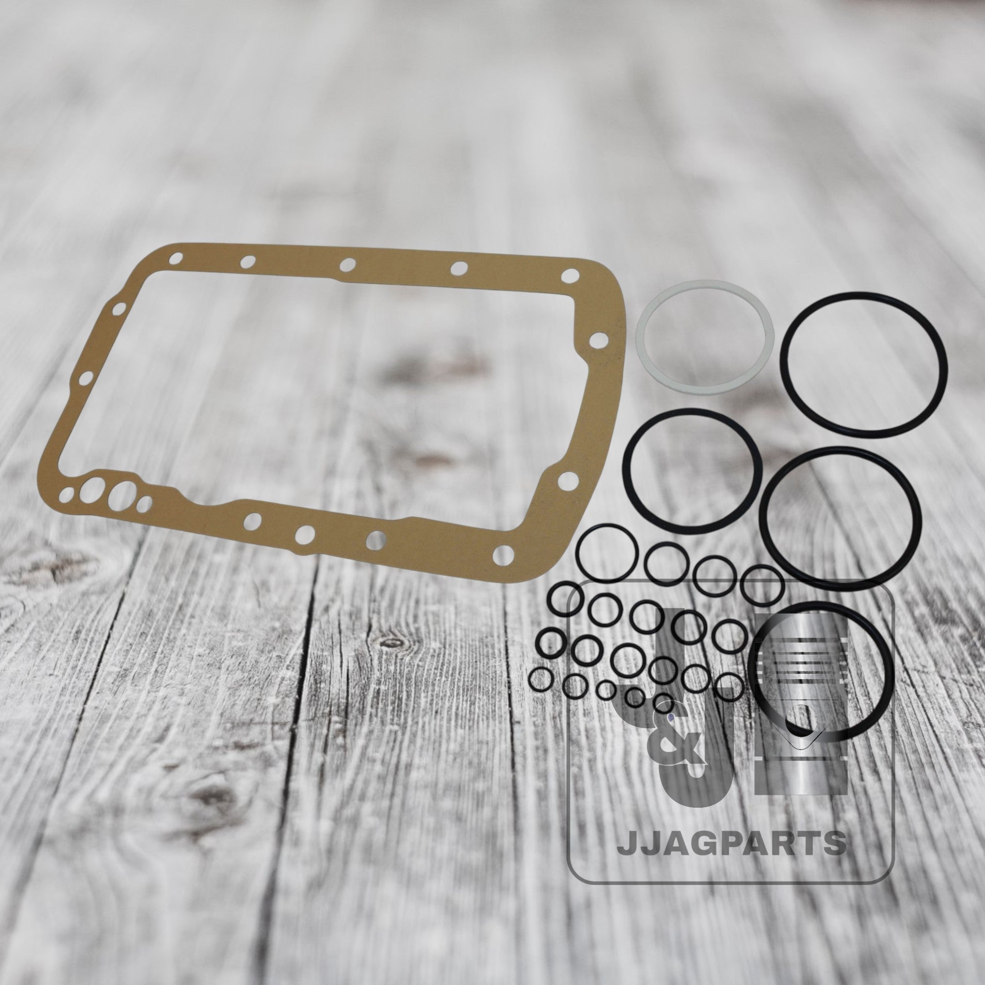 Hydraulic Lift Cover Gasket Kit fits Ford Tractor | 26-pc.