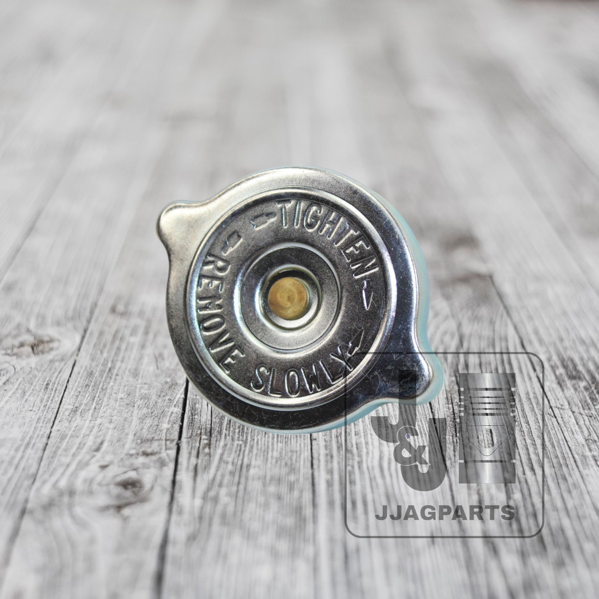 Radiator Cap fits International 300 350 Tractor | 7 PSI with Gasket