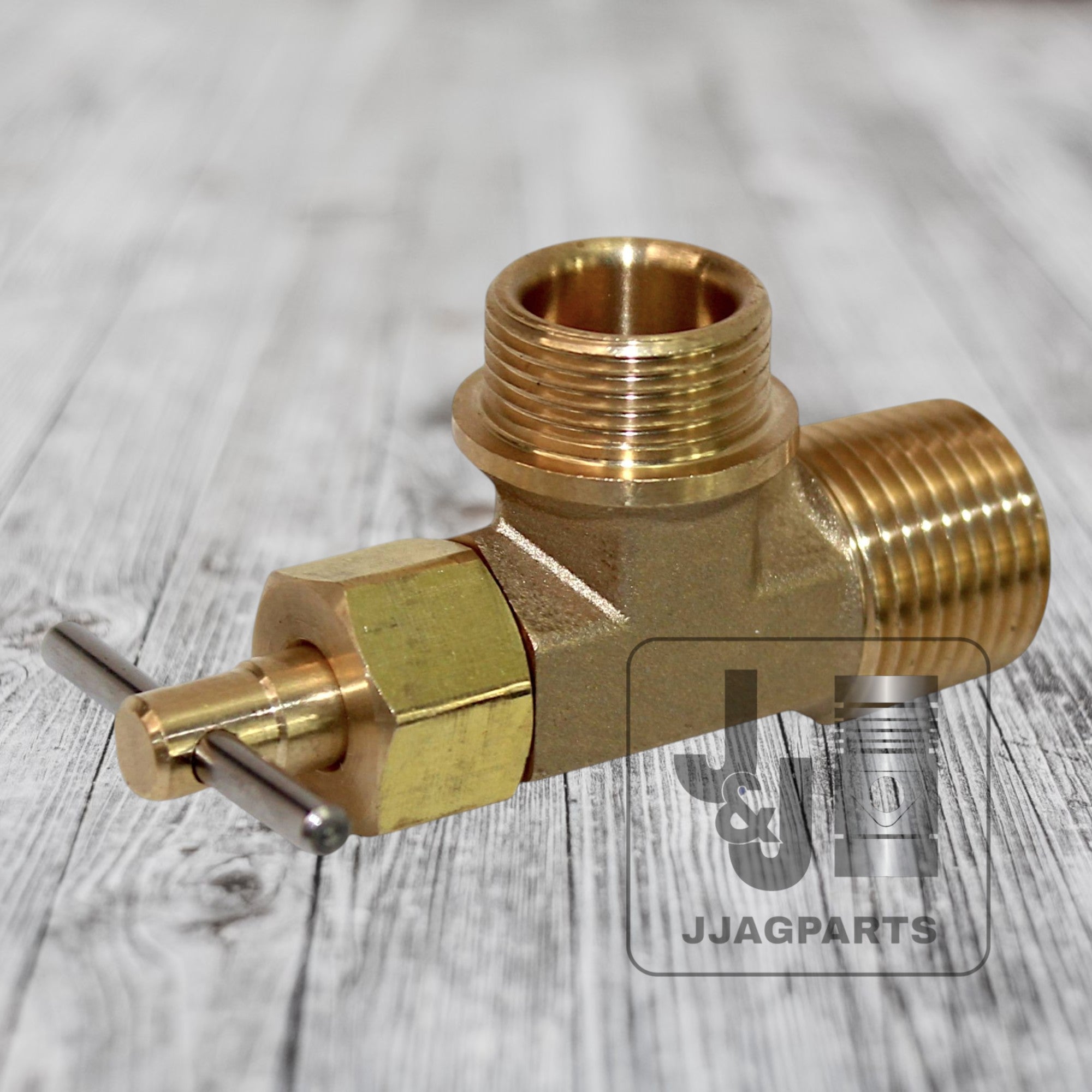 Shut Off Faucet Valve Fits International Tractor | Replaces 121894C1