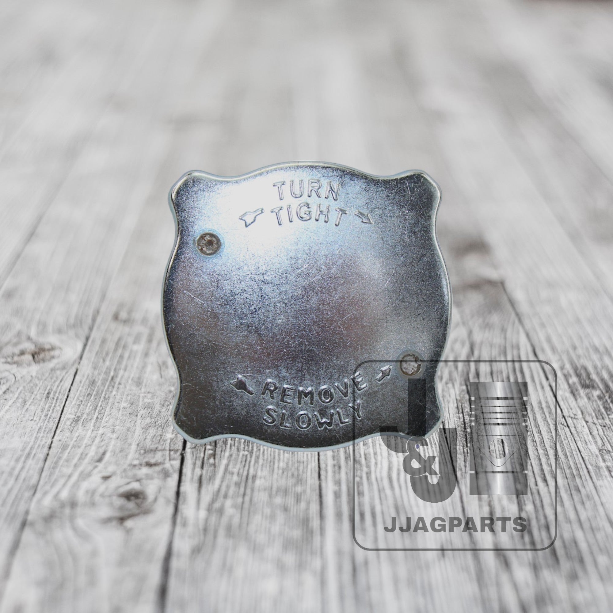 393229R91 Pressurized Radiator Cap Fits International Tractor 140 240 340 404