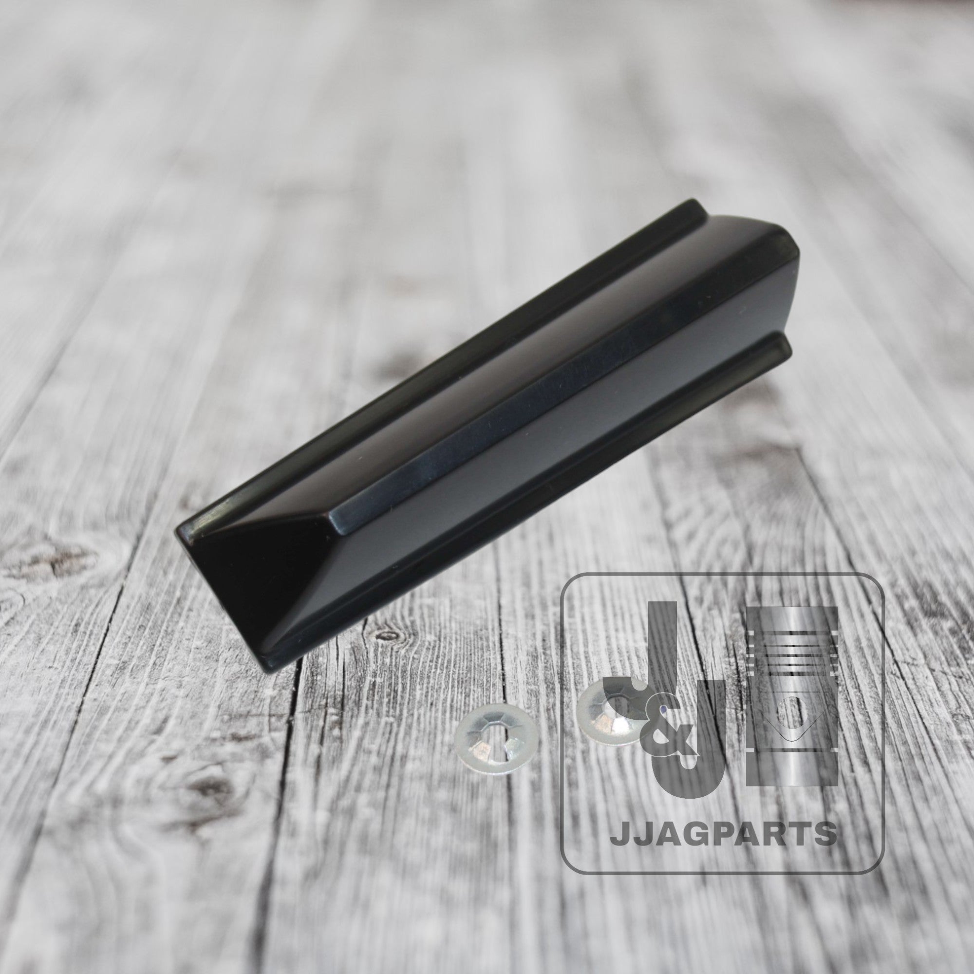 Hood Ornament Fits International 666 686 786 986 1566 1086 4568 Tractor 538005R1