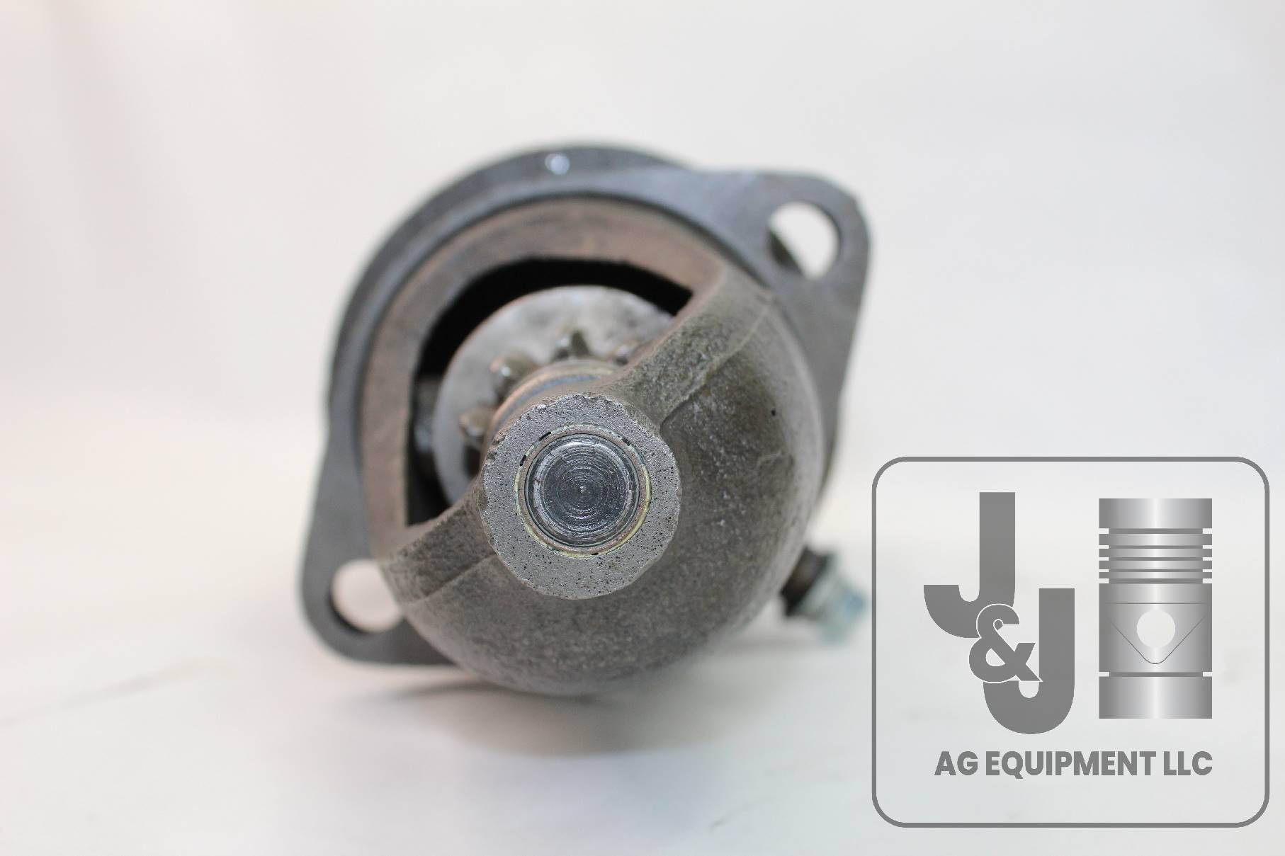 1107488 Remanufactured Delco Remy Starter International M (Core)