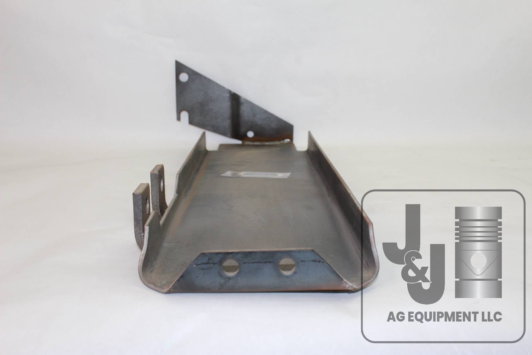 399047R1 Battery Tray Right Side fits International