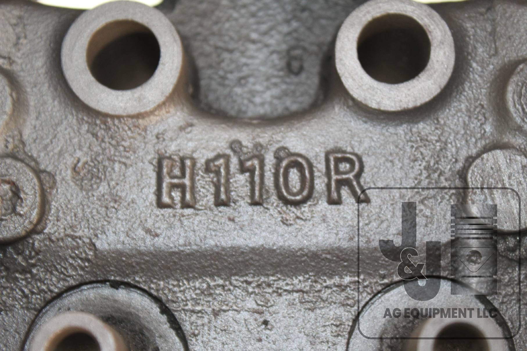 H110R Remanufactured John Deere Cylidner Head H Tractors (Core)