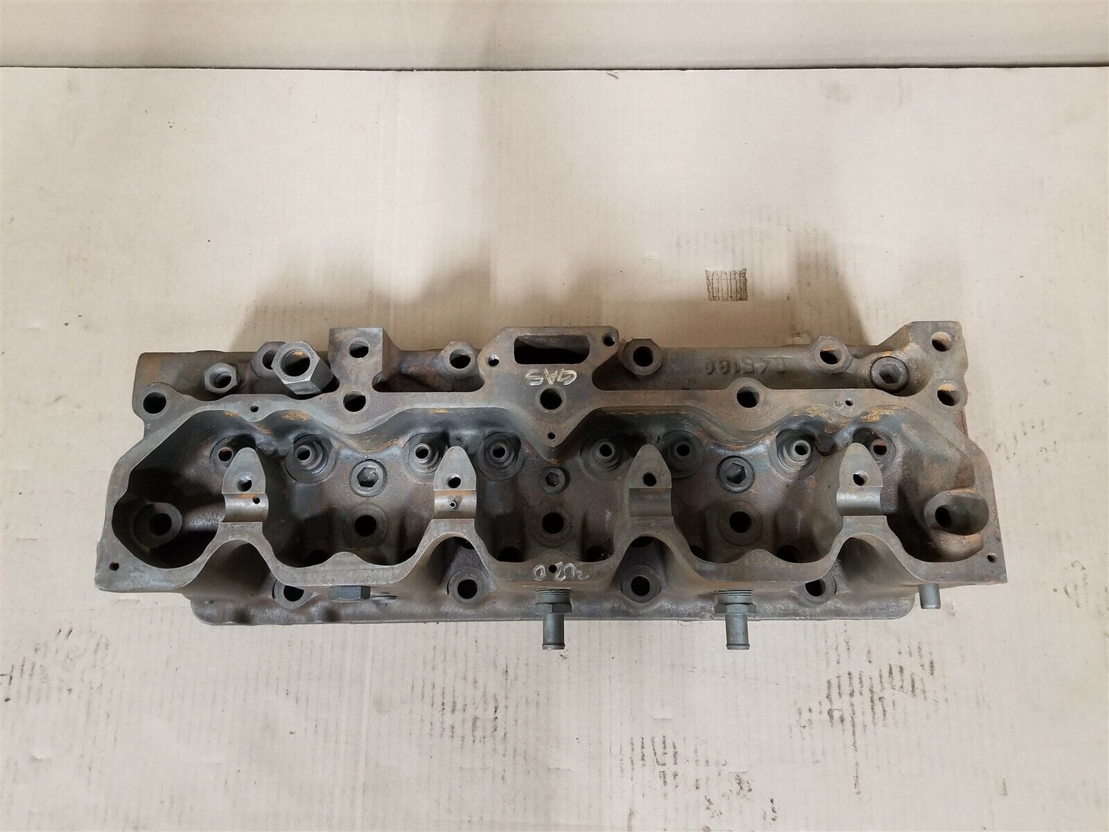 Genuine Used Gas John Deere 241 3010 Cylinder Head R45160 R40530