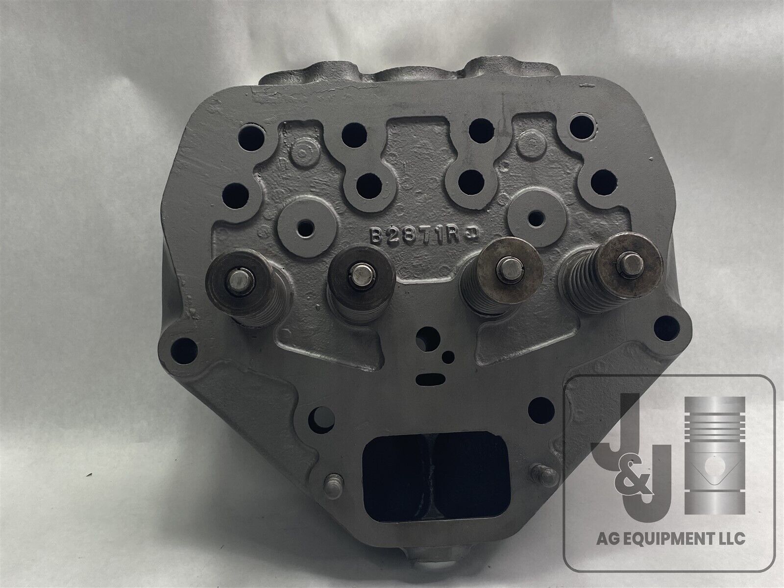 Remanufactured John Deere Loaded Cylinder Head B2871R AB4204R B Tractors