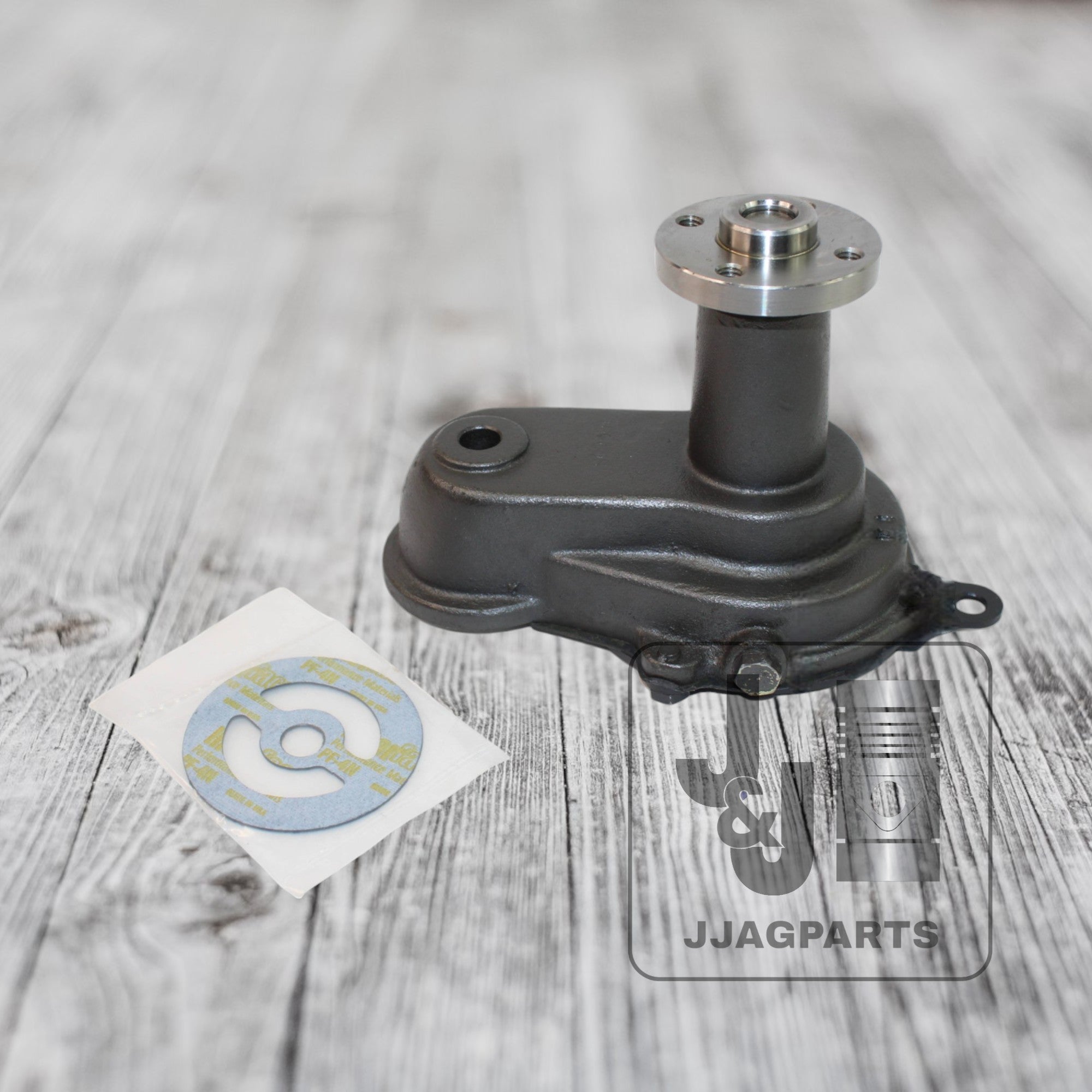 Water Pump w Gasket Fits Cockshutt Tractors | TO5362, 74517359