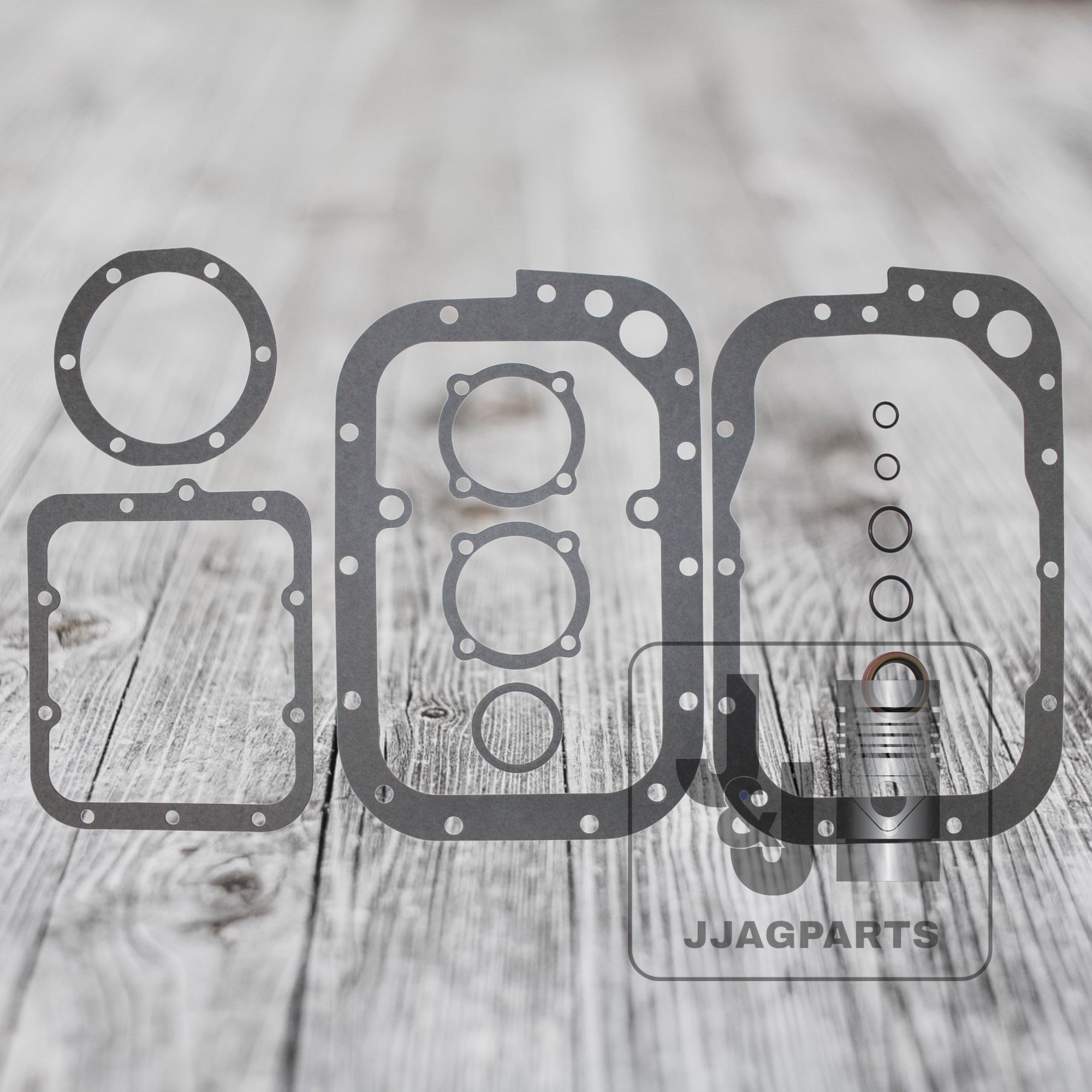 Transmission Seal Gasket Kit fits Ford Tractor | 12-pc.