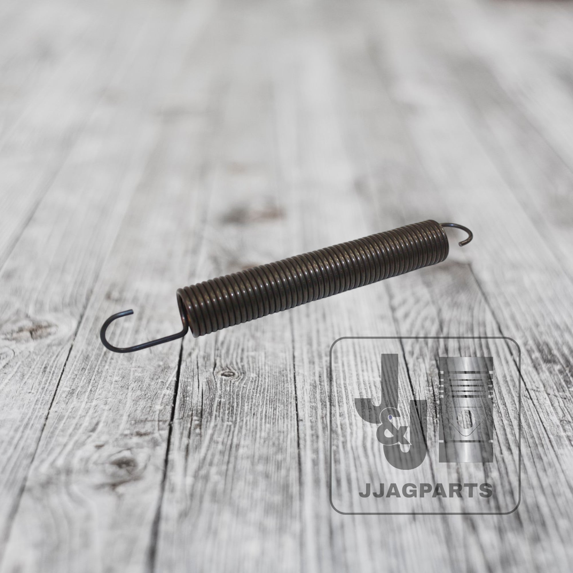 Clutch Spring fits International Tractor | Replaces 351210R1