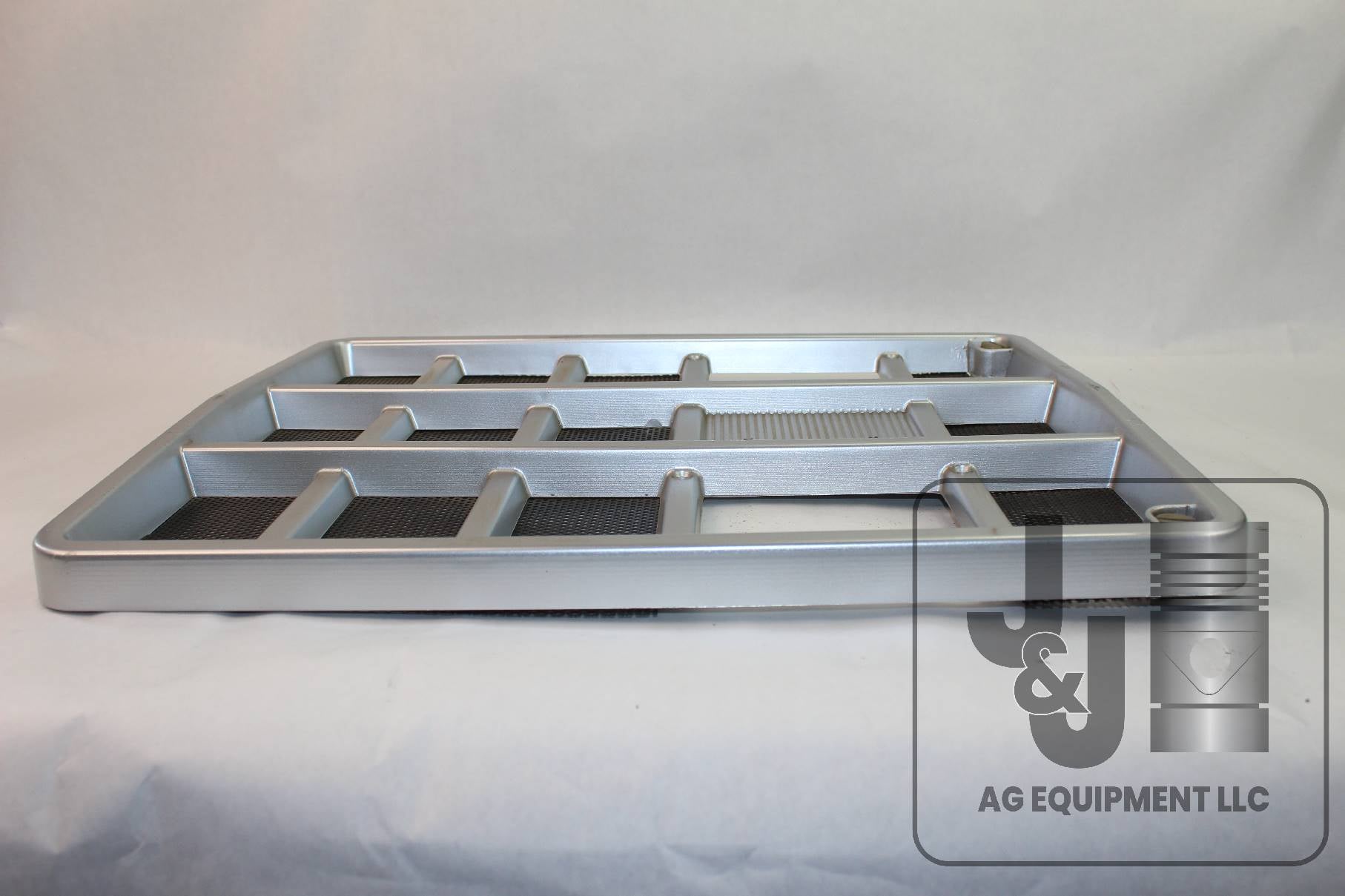 537496R1 Front Grille Fits International 354 364 454 464 574 674