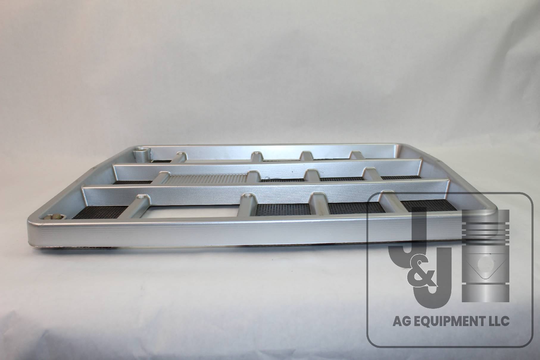 537496R1 Front Grille Fits International 354 364 454 464 574 674