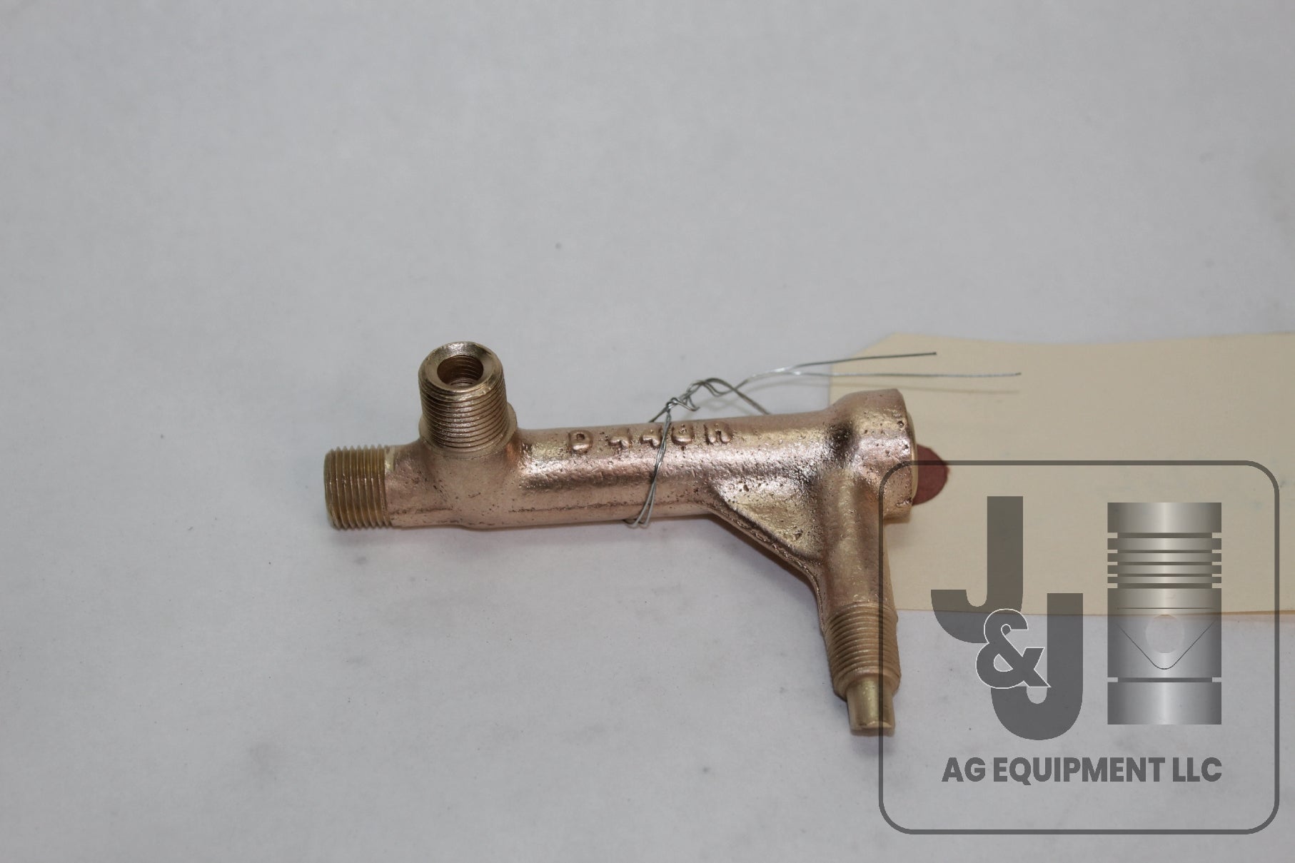 D448R John Deere Water Feed & Valve Body for D Tractor