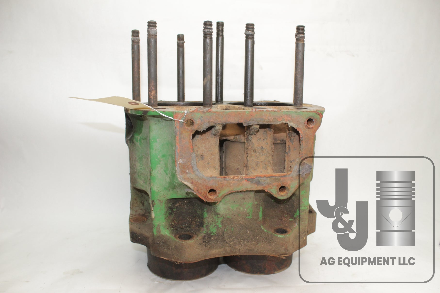 John Deere B2500R Block / Cylinder with Studs B Tractor