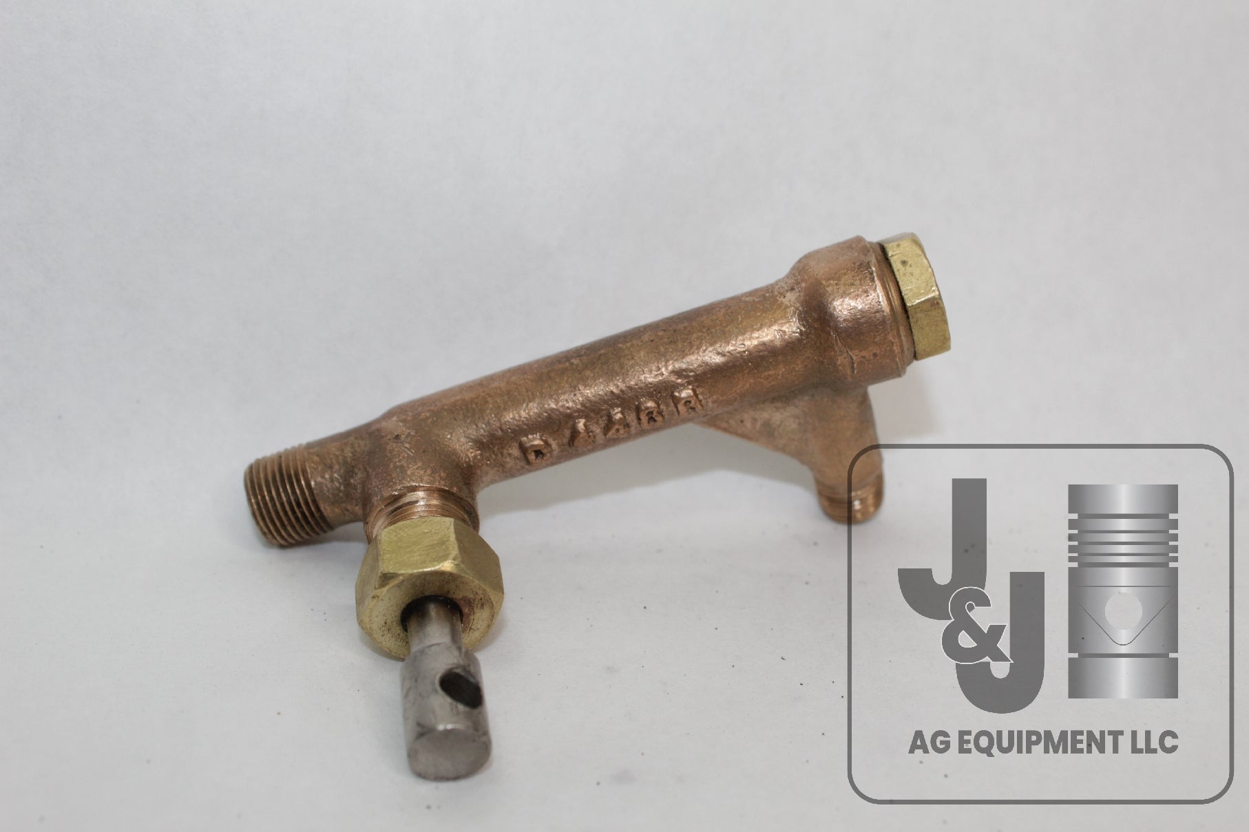 John Deere D448R Water Feed & Valve Body  D Tractor