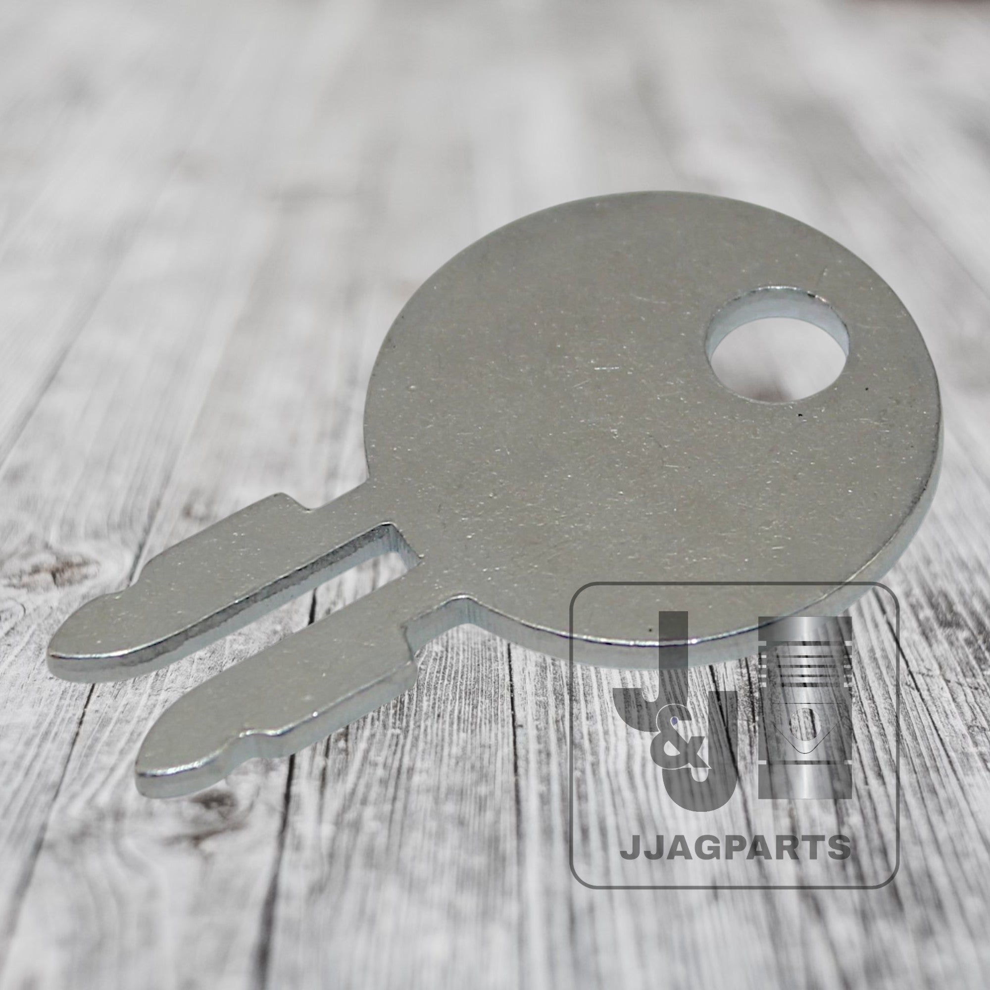 Ignition Key Fits Massey Tractor | 180292M1