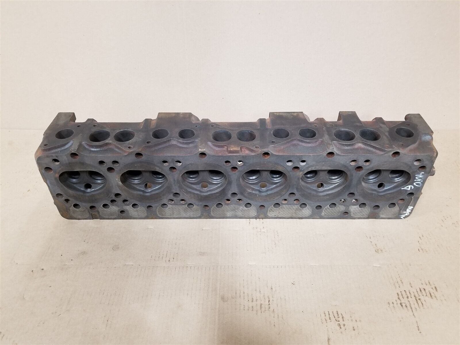 Genuine Used Gas John Deere 600 4010 4020 404 Cylinder Head R26040