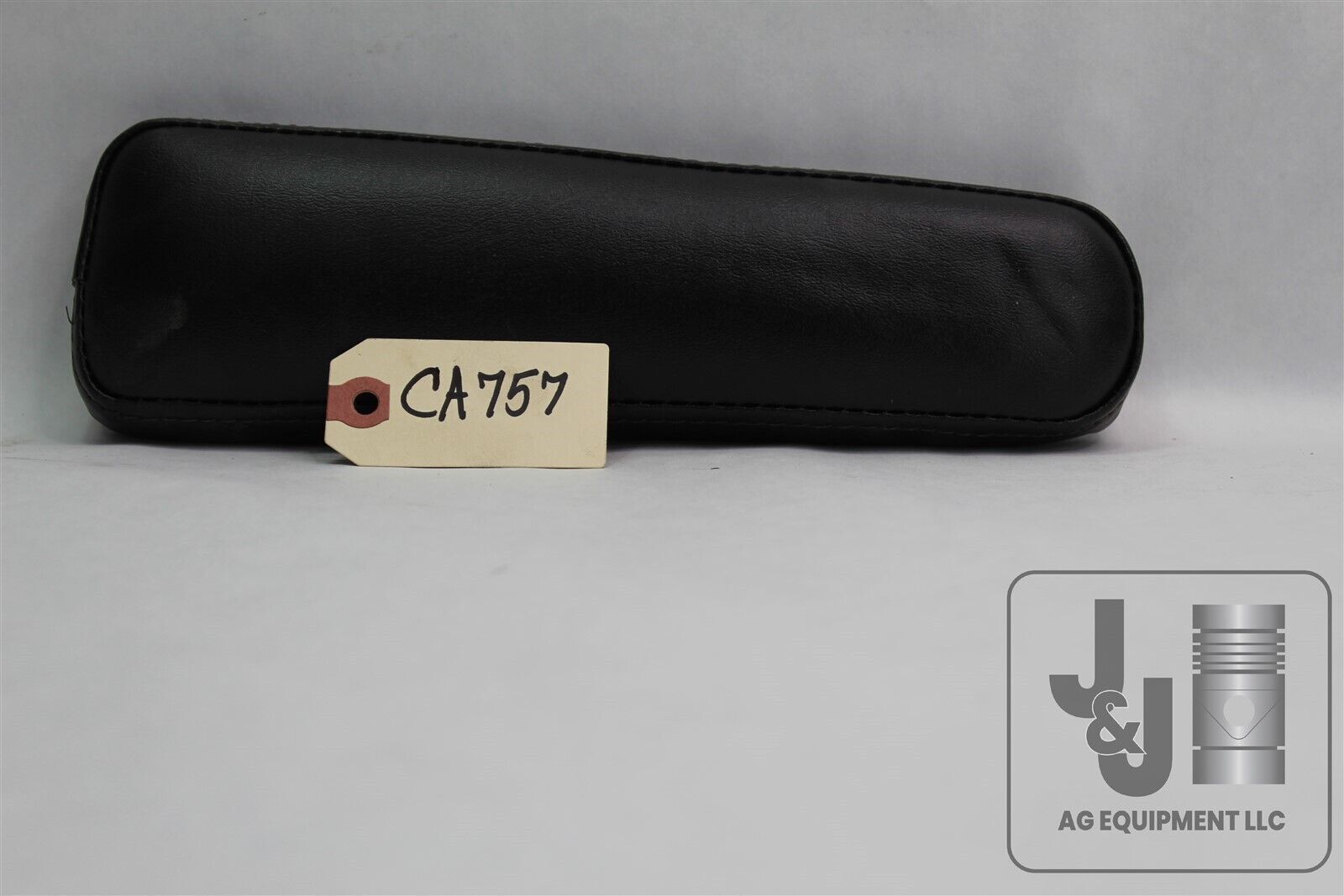 CA757 CUSHION FOR TRACTOR